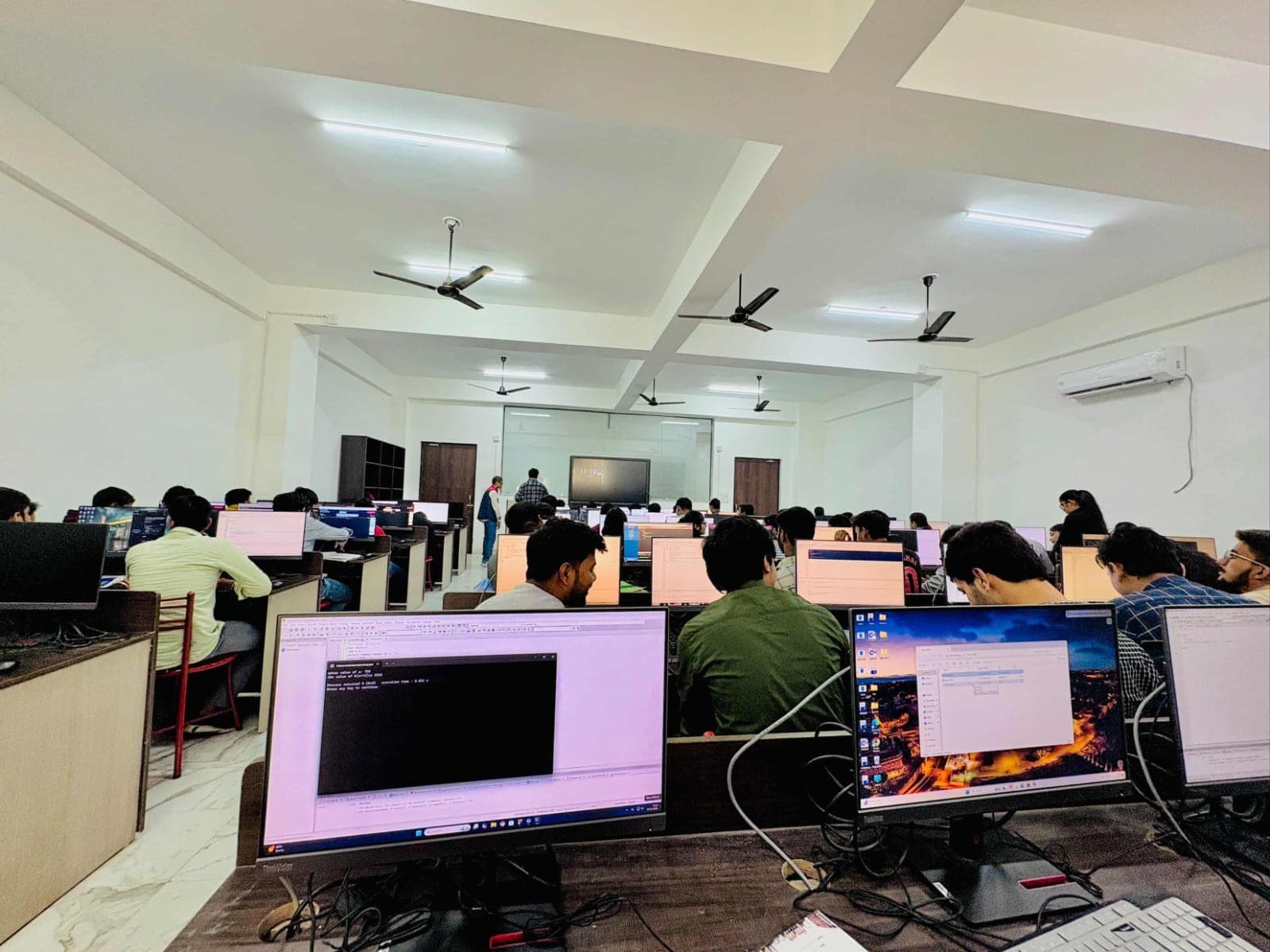 NIET Noida Academic Building photo 26